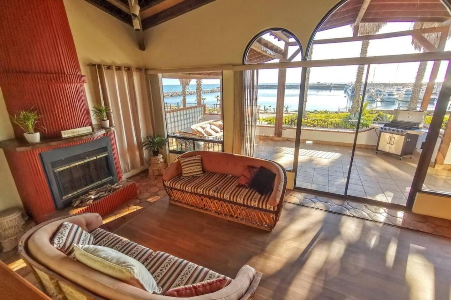 Playa Plateada Beach House 恩塞纳达港 外观 照片
